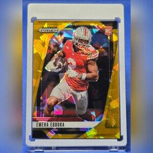 Panini Prizm Football Card : GOLD ICE #85 EMEKA EGBUKA (RC)